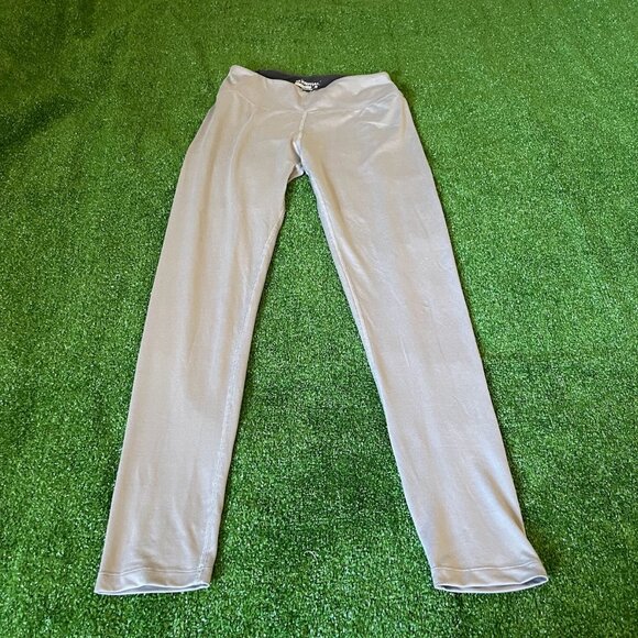 Magellan Outdoors Reversible Full Length Grey Leggings Base layer Pants Size M - Picture 3 of 15